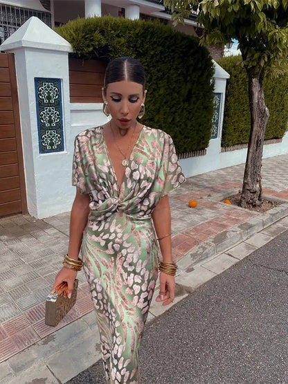 Damska sukienka midi z nadrukiem